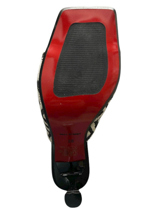 Mules with Heel in Black Color
