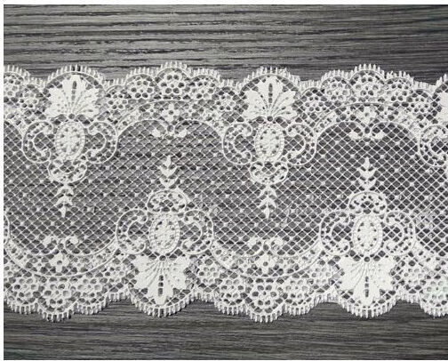 Dantelă de Cusut 38x8.5cm.