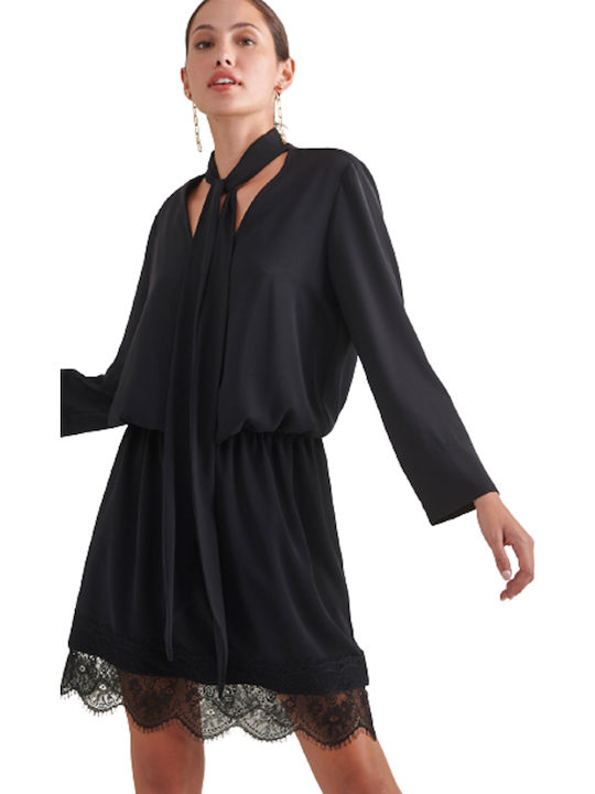 Rochie Mini De Seară Neagră