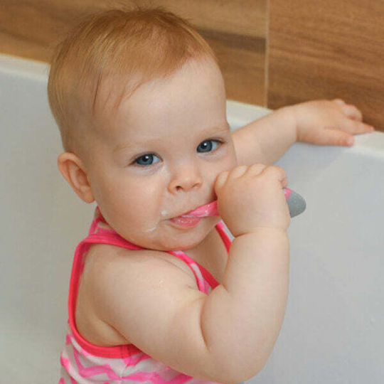 Akuku Baby Toothbrush For 0m+ Pink