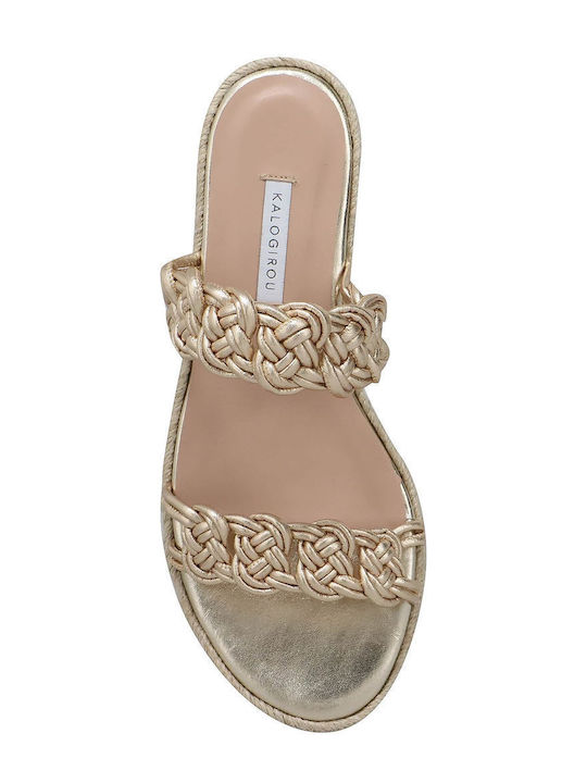 Flache Sandalen für Damen Flatforms in Gold Farbe