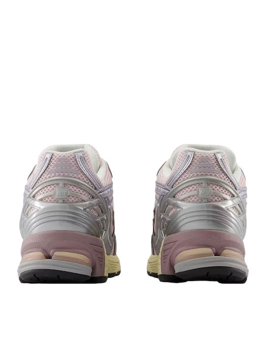 1906R Sneakers Pink