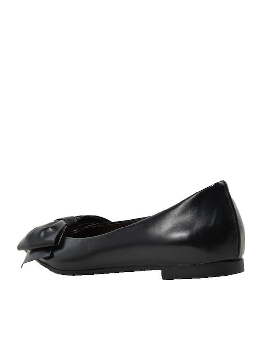 Lederne Damen Ballerinas in Schwarz Farbe
