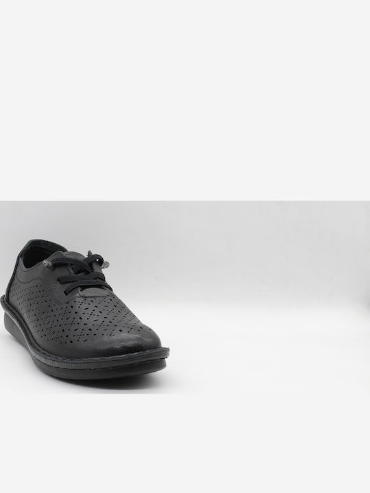 Women's Moccasins in Black Color
