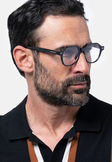 Halley Black