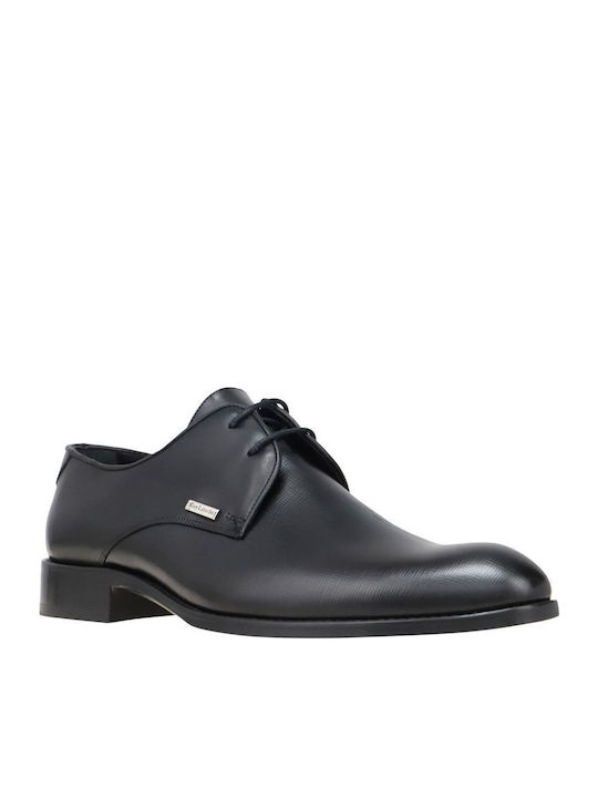 Guy Laroche