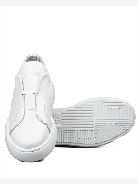 Sneakers White