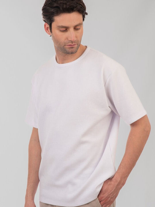 T-shirt White