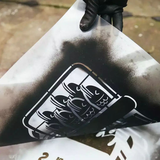 Montana Cans Spray Vopsea Temperatură Înaltă cu Matt Efect Negru Mangekyu 400ml