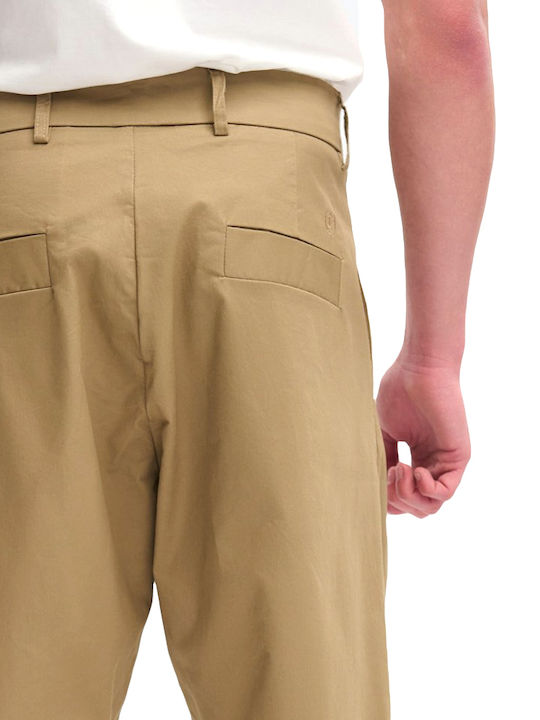 Vilnius Chino Elastic Trousers In Loose Fit Beige