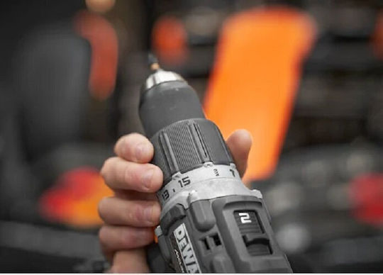 DEWALT McLaren Ударен Двигател За Бормашина На Батерия Безчетков 18V 2x4Ah