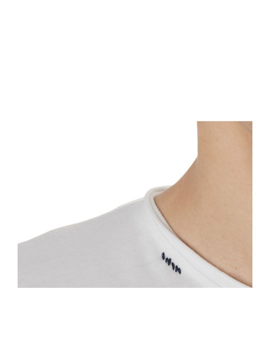 T-shirt White