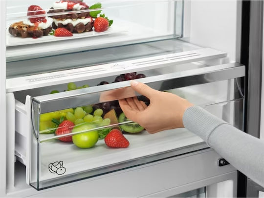 AEG Combină frigorifică 367lt NoFrost Î201xL59.5xA65cm. Negru RCB736E7MB
