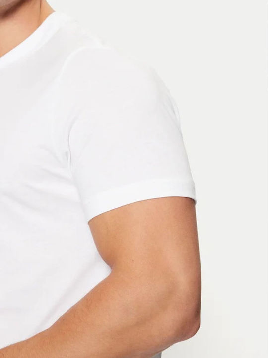 T-shirt White