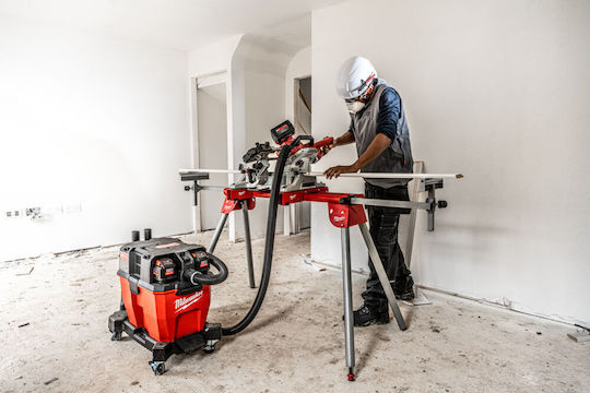 Milwaukee M18 Fuel F2VC23L-0 Акумулаторна Прахосмукачка За Течности / Твърди Без Зарядно и Батерия с Пластмаса Контейнер 23лт