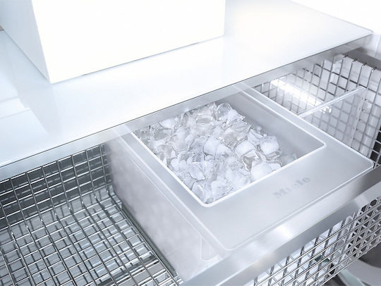 Miele Όρθιος Καταψύκτης 240lt NoFrost