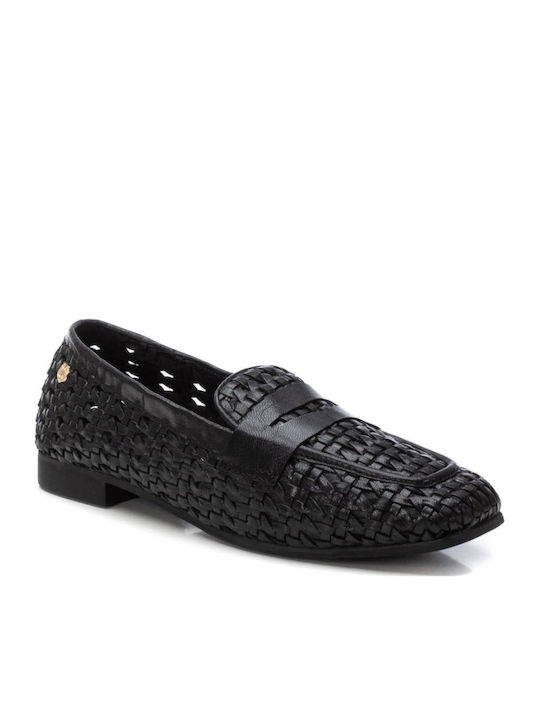 Women's Moccasins in Black Color
