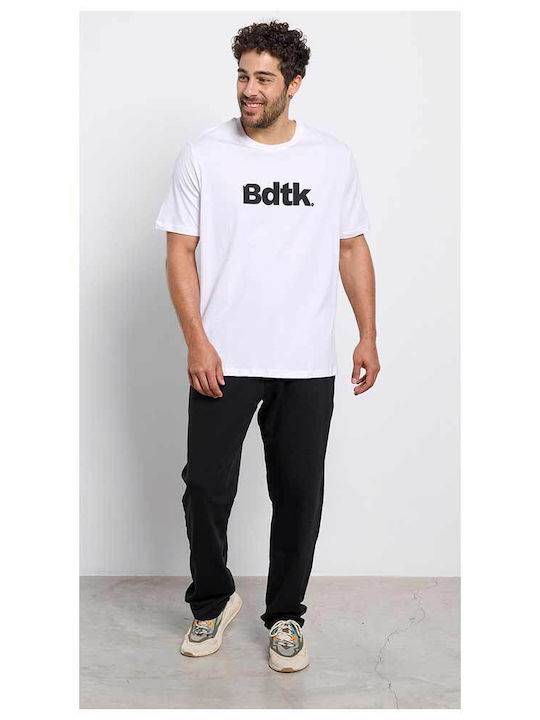T-shirt White