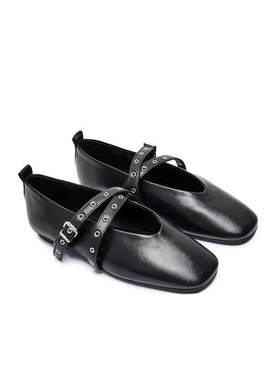 Leather Pointy Ballerinas With strap Black