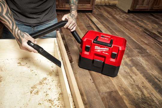 Milwaukee M12 Fuel FVCL-0 Rechargeable Handheld Vacuum 18V without Battery and Charger Red