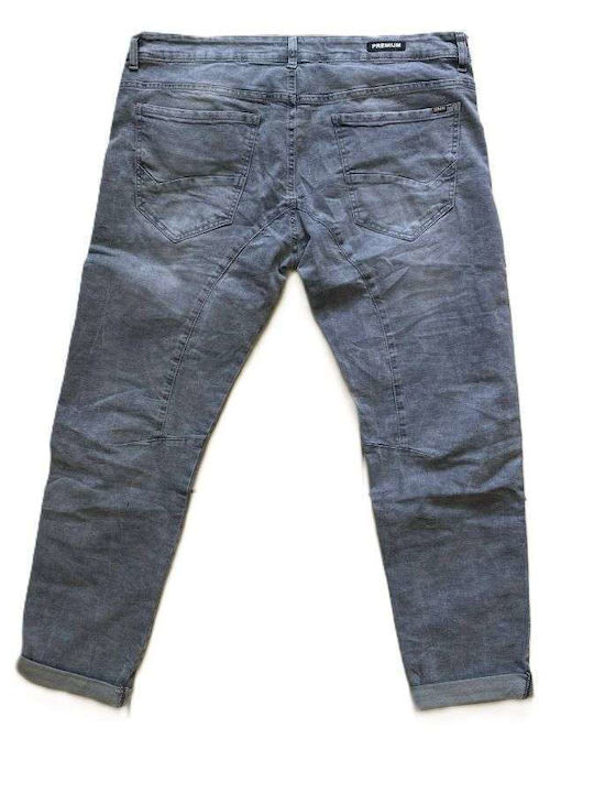 Damaged Jeans