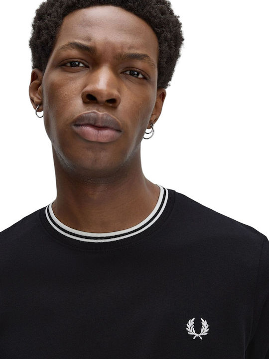 T-shirt Μαύρο