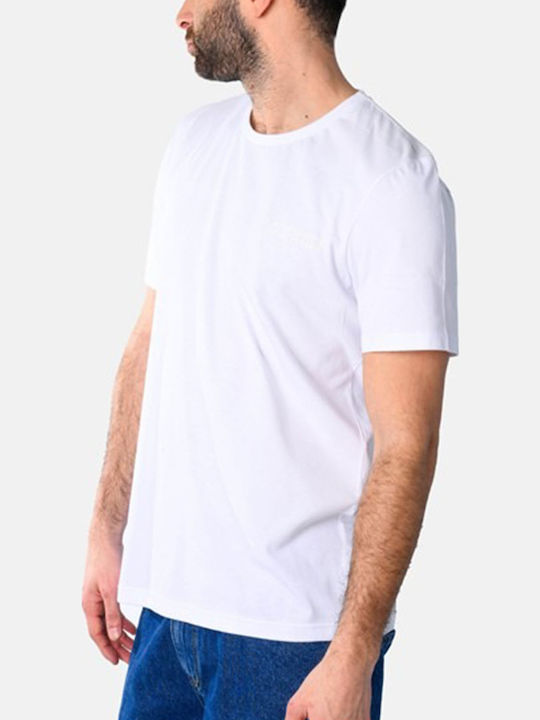 T-shirt White