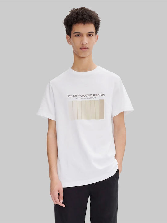 T-shirt White