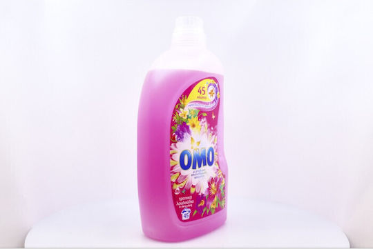 Omo Υγρό Απορρυπαντικό Ρούχων με Άρωμα Τροπικά Λουλούδια 2.925lt (45 Μεζούρες)