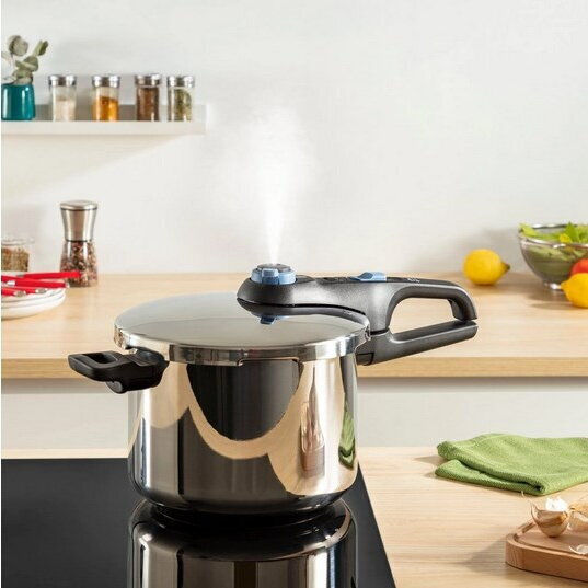 Tefal Set Trendy Quattro Oale sub presiune 4 l + 6 l