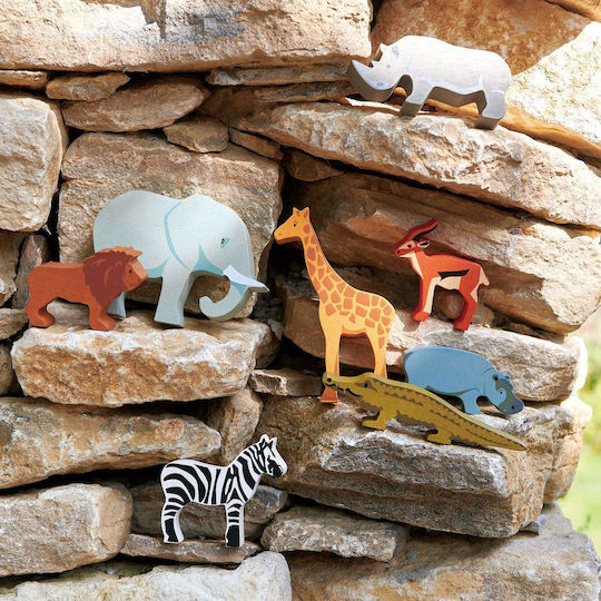 Tender Leaf Shelf 8 Wooden Jungle Animals