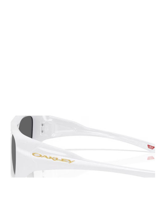 Oakley Prizm Men's Sunglasses with White Plastic Frame and Gray Lens OO9492-02
