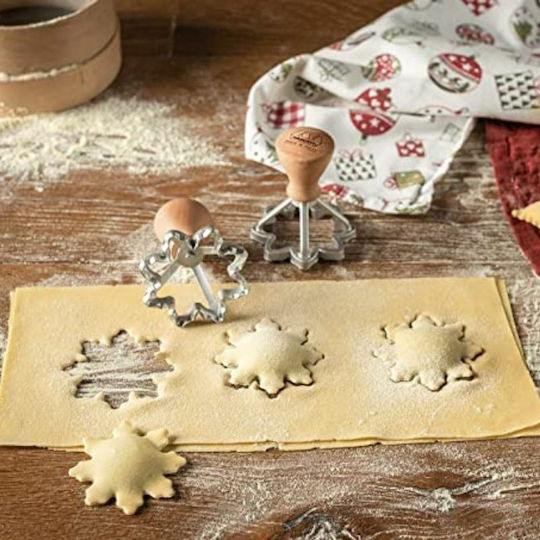 Marcato Italy Aluminum Dough Pasta Ravioli Stamp-Cutter Wooden Handle Flower Design 70mm