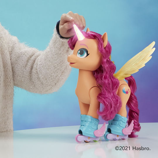 Hasbro Sing 'N Skate - Sunny My Little Pony 22 cm
