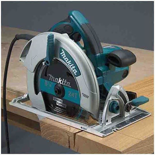 Makita cu sistem de aspirare