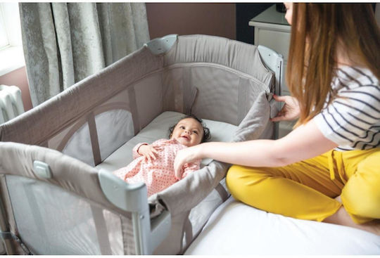 Joie Babywiege Kubbie mit Matratze Seitliche Öffnung und Rädern Grau Joie Babywiege Kubbie mit Matratze Seitliche Öffnung und Rädern Grau
