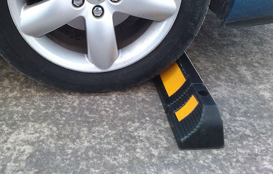 Ce Reinforced Single Curved Wheel Stop 60cm 2.804
