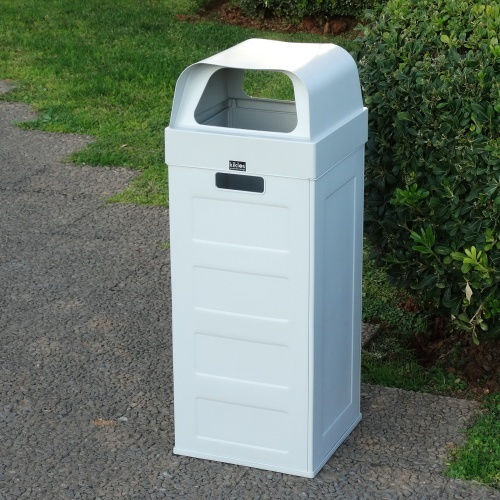 Viomes Plastic Waste Bin 70lt Black