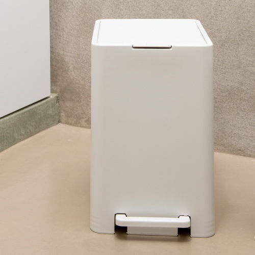 Viomes Plastic Bathroom Basket Soft Close 7lt Light Blue