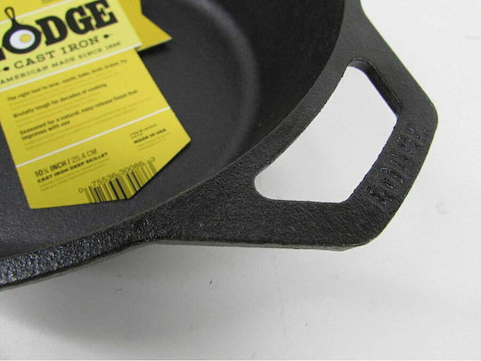 Lodge Pan made of Cast Iron 26cm