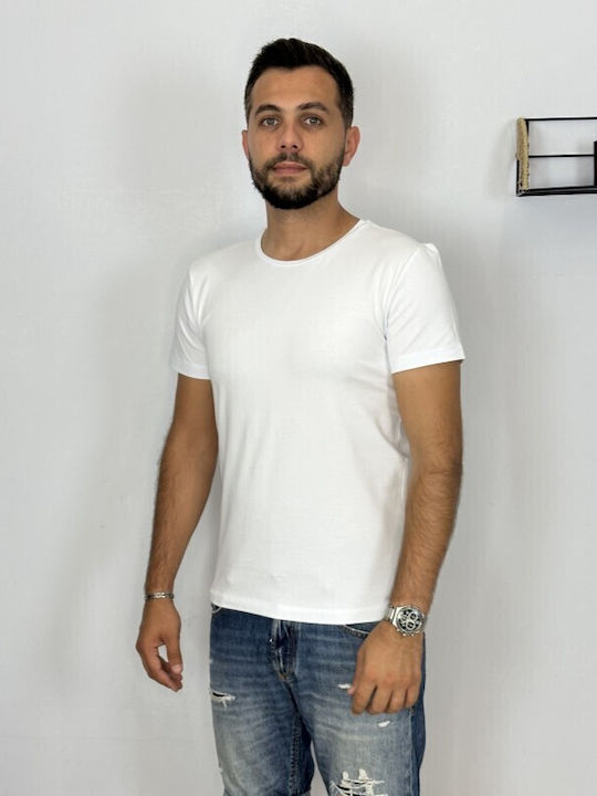 T-shirt White