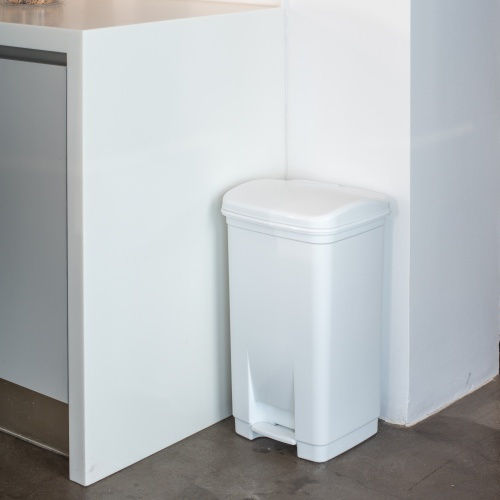Viomes Plastic Waste Bin with Pedal Beige 28lt