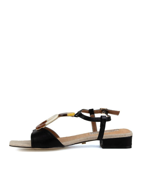 Women's Flat Sandals with Strap in Black Color
