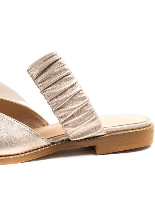 Flach Mules in Beige Farbe