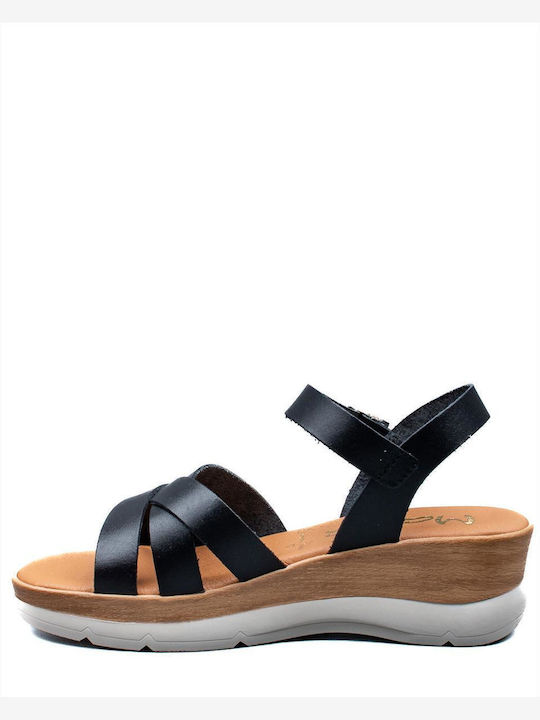 Marila Footwear