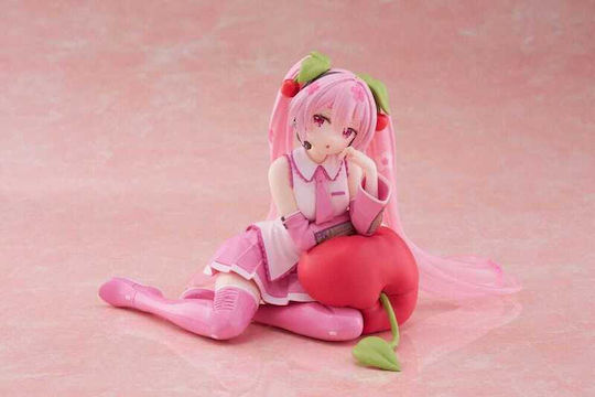 Taito Corporation Sakura Figurină