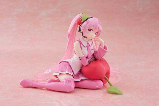 Taito Corporation Sakura Figurină