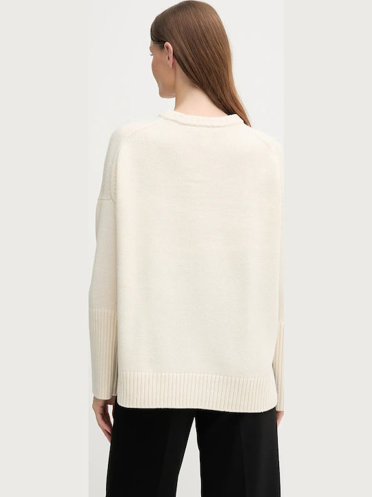 DKNY