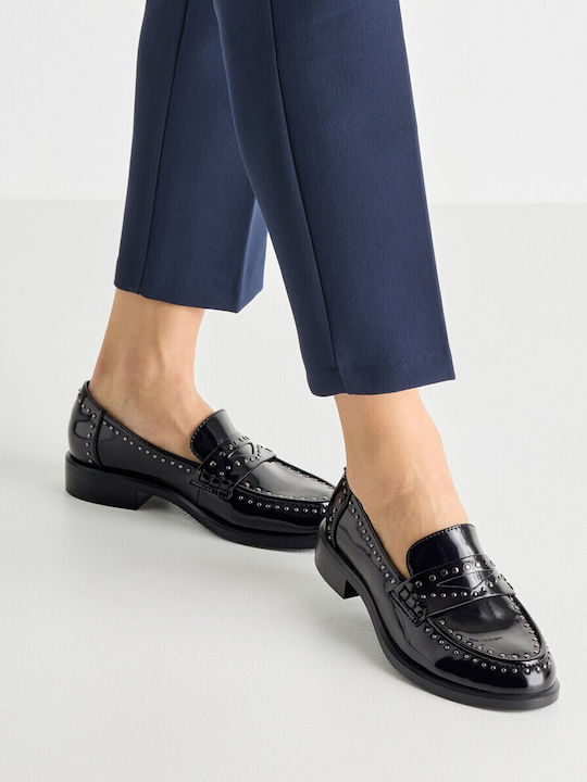 Women's Loafers in Black Color