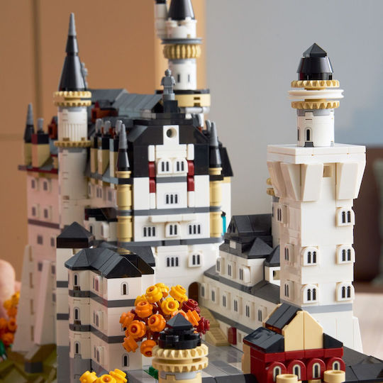 LEGO Architecture Neuschwanstein Castle pentru 18+ Ani 3455 Bucăți